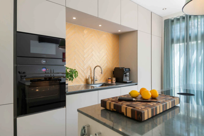 Moderne keuken in Spaarndam | Keukenstudio van den Bijtel