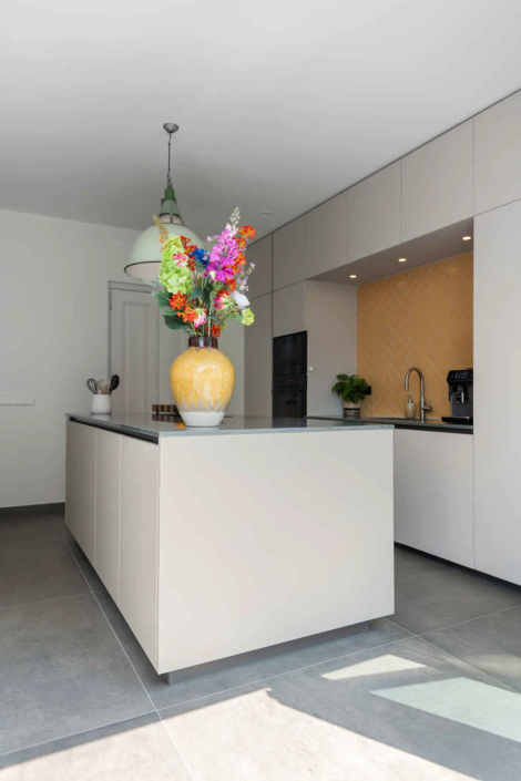 Moderne keuken in Spaarndam | Keukenstudio van den Bijtel