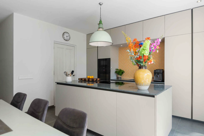 Moderne keuken in Spaarndam | Keukenstudio van den Bijtel